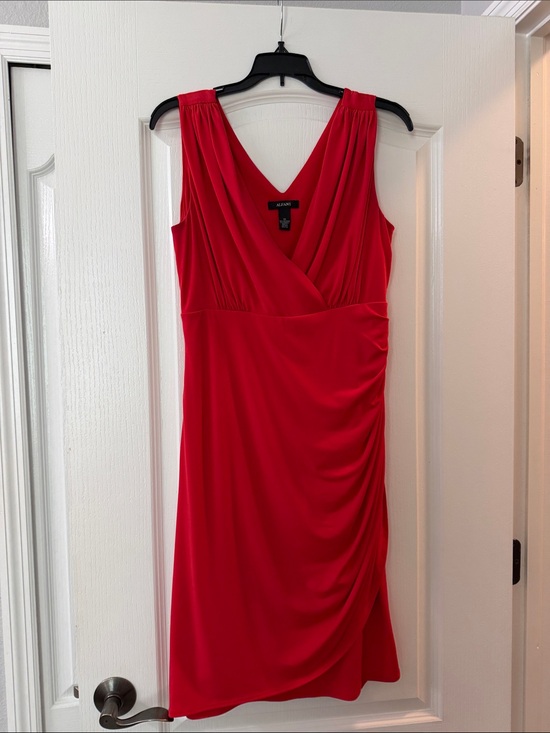 Alfani Dresses & Skirts - Alfani Red V-Neck Draped Sleeveless Midi Dress